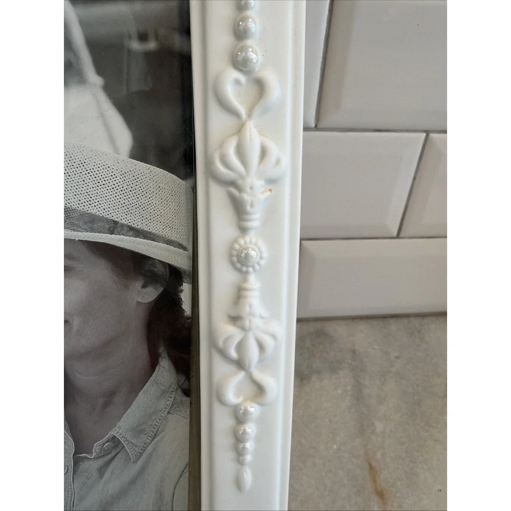 Weston Gallery 8x10 White Ceramic Frame With Pearl Details Perfect For A Wedding